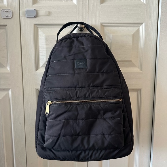 Herschel Backpack - Picture 1 of 6